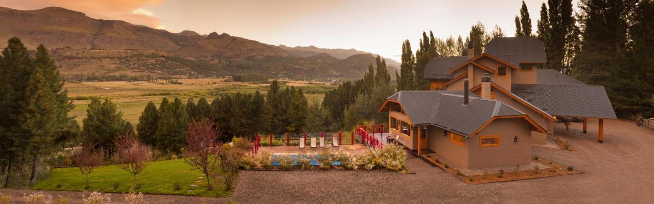 Hotel Casona Del Alto San Martín de los Andes Exterior foto